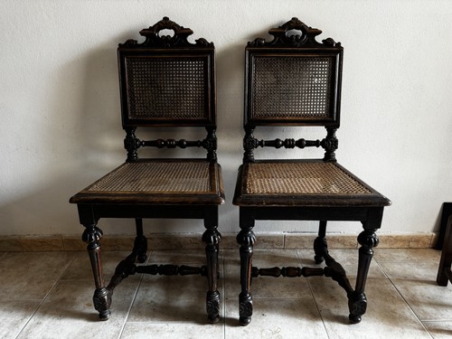 Antiche sedie legno scuro - antiche,