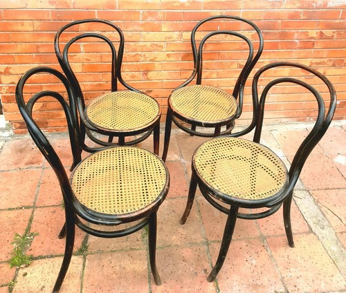 Quattro sedie thonet j - quattro,