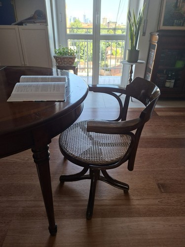 Sedia girevole vintage - girevole, legno